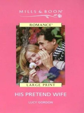 Lucy Gordon His Pretend Wife обложка книги