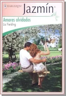 Liz Fielding Amores Olvidados обложка книги