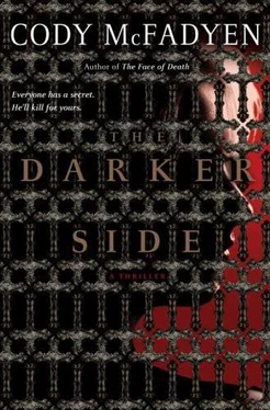 Cody McFadyen The Darker Side обложка книги