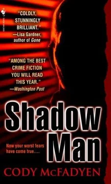 Cody McFadyen Shadow Man обложка книги