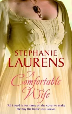 Stephanie Laurens A Comfortable Wife обложка книги