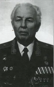 Виктор Лавский в 1936 г окончил Харьковское училище штурманов Освоил самолеты - фото 16