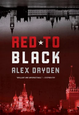 Alex Dryden Red to Black обложка книги