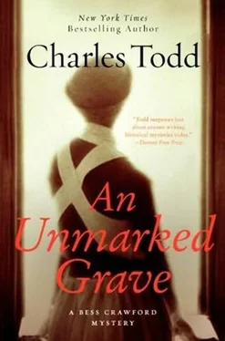 Charles Todd An Unmarked Grave обложка книги