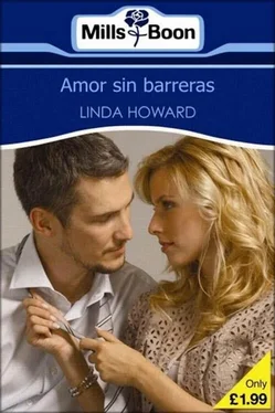 Linda Howard Amor Sin Barreras обложка книги