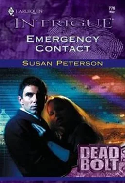 Susan Peterson Emergency Contact обложка книги