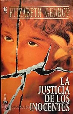 Elizabeth George La justicia de los inocentes обложка книги