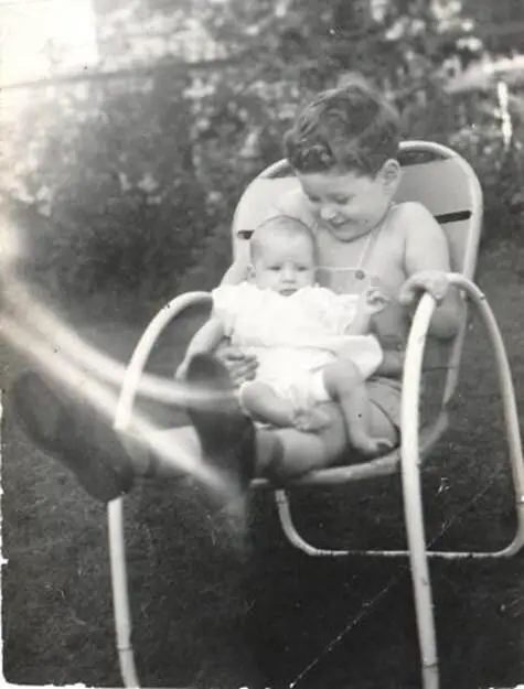 Block during the summer of 1944 with his baby sister Betsy Blocks 1955 - фото 3