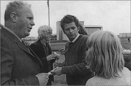 Ever popular Spassky MORGUNBLADIDOLFAR MAGNUSSON He made friends with - фото 38