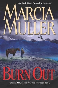 Marcia Muller Burn Out обложка книги