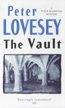 Peter Lovesey The Vault обложка книги