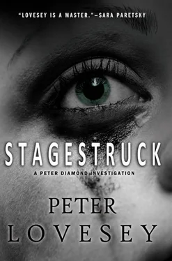 Peter Lovesey Stagestruck обложка книги