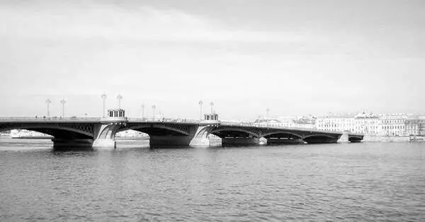Благовещенский мост в Петербурге Современное фото Позже этот отрезок Крюкова - фото 24