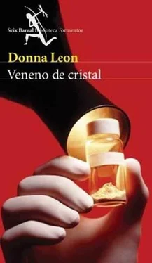 Donna Leon Veneno de Cristal обложка книги