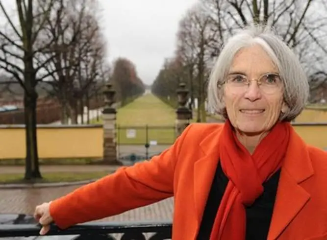 Donna Leon has lived in Venice for thirty years and previously lived in - фото 2