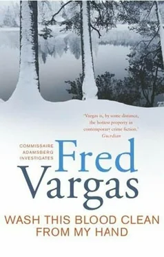 Fred Vargas Wash This Blood Clean from My Hand обложка книги