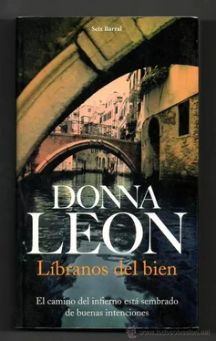 Donna Leon Líbranos del bien обложка книги