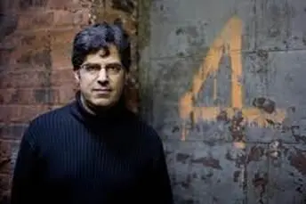 Jonathan Lethem is the author of six novels including the bestsellers The - фото 138