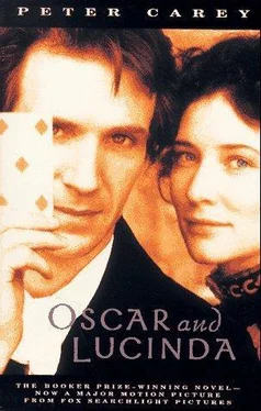 Peter Carey Oscar and Lucinda обложка книги