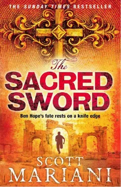 Scott Mariani The Sacred Sword обложка книги