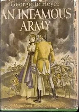 Джорджетт Хейер An Infamous Army обложка книги