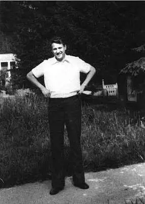 Начальник ДСК 1960е гг Секретарь Свердловского обкома КПСС выступает на - фото 14