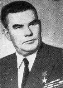 Герой Советского Союза А М КРАСНУХИН Герой Советского Союза М Т - фото 26