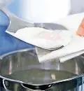 шаг 3 Выньте яйцопашот шумовкой белок будет готовым но очень нежным а - фото 26