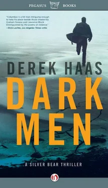 Derek Haas Dark men обложка книги