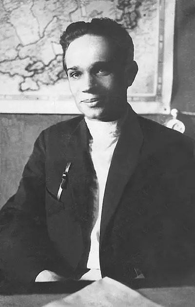 Михаил Величко 1920е гг В 1941 году М Величко навестил жену Кудашева - фото 6