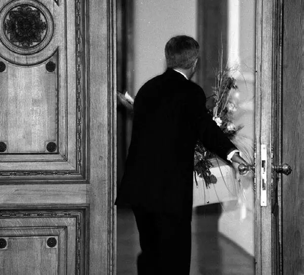 Kārtējo reizi aizejot šoreiz atsakoties no Saeimas deputāta mandāta Andra - фото 41