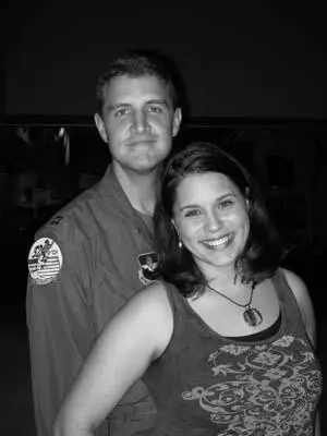 Dave Peters and his wife Vanessa July 26 GOOD NEWS FROM BAGHDAD Capt Dave - фото 16