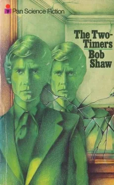 Bob Shaw The Two Timers обложка книги