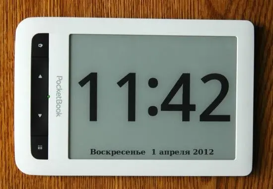 В PocketBook Touch есть словарь ABBYY Lingvo встроенные часы научный - фото 24