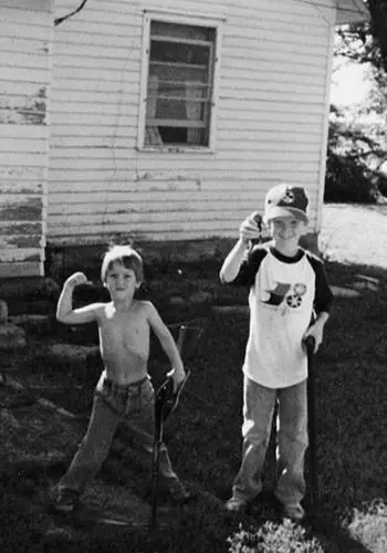 Young hunters and their prey My brother left is still one of my best - фото 3