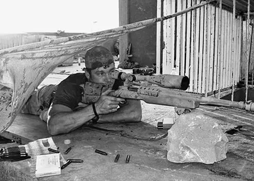 Another sniping position I used in the same battle We chose roofs in Ramadi - фото 18