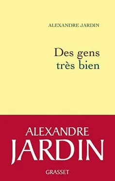 Alexandre Jardin Des gens très bien обложка книги