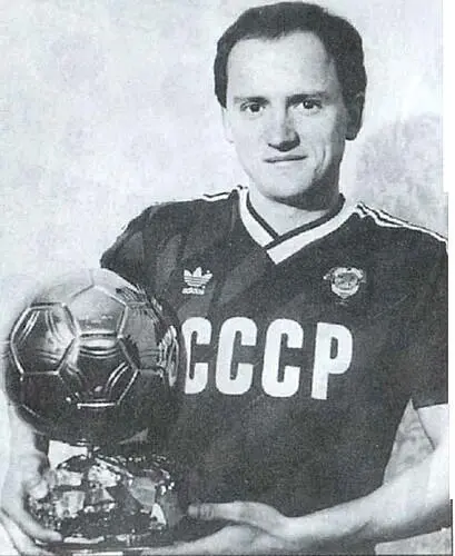 Игорь Беланов обладатель Золотого мяча 1986 год 29 апреля 1987 года Киев - фото 12