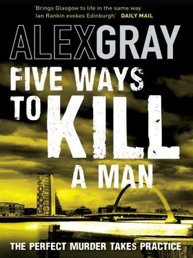 Alex Gray Five ways to kill a man обложка книги