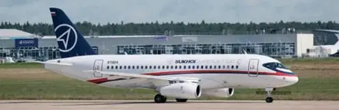 Несомненно главной новинкой нынешнего авиасалона стал новейший региональный - фото 5