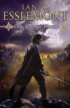 Ian Esslemont Orb ,Sceptre ,Throne обложка книги