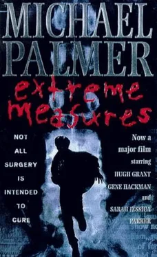 Michael Palmer Extreme Measures обложка книги