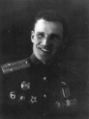 Герой Советского Союза Николай Козлов 1946 г Николай Козлов родился в 1917 - фото 30