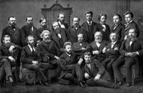 Группа профессоров преподавателей и студентов физикоматематического - фото 13