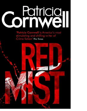 Patricia Cornwell Red Mist обложка книги