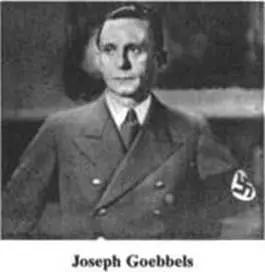 À Berlin à la Chancellerie du Reich Goering enrage il veut sévir contre les - фото 12