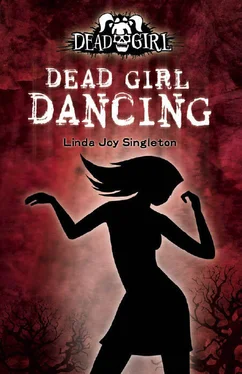 Linda Singleton Dead Girl Dancing обложка книги