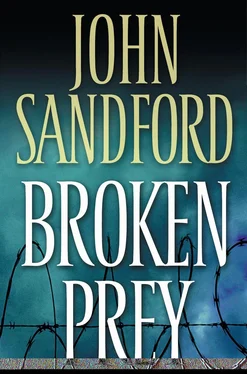 John Sandford Broken Prey обложка книги