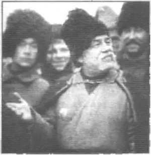 Астафєв Олексій кадр з кінохроніки 1917 року ЦЛАКФЛУ Список полковникам по - фото 10