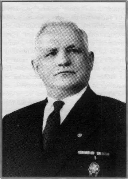 Винник Іван випускник І випуску Спільної Житомирської військової школи фото - фото 83